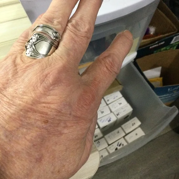 Ring - Picture 5 of 7